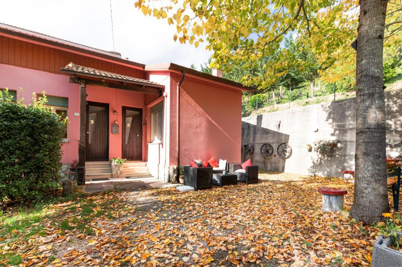 Villa Ca' Lilli à Cantiano Extérieur photo